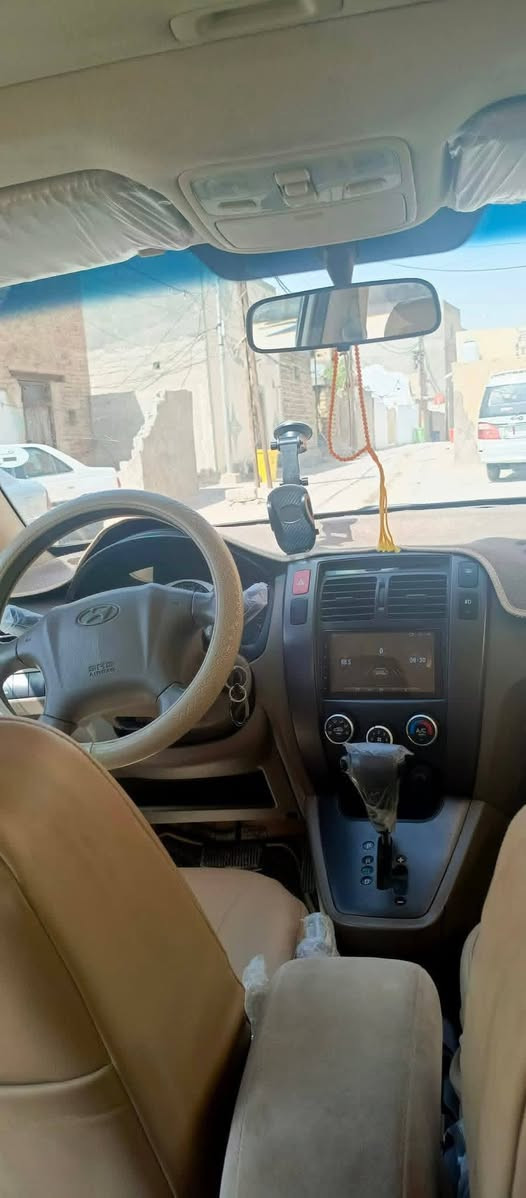 سلام عليكم توسان للبيع موديل 9رقم اربيل الجديد تريد تحويل تريد وكاله حاضر سوناره موجد كير محرك مكفولات وتبريدثلج سياره جاهز كشنات جلد فتحه اربعه دسك فورويل شاشه كامره خلفيه 
مكانه الحيدريه خان النص 
***********
