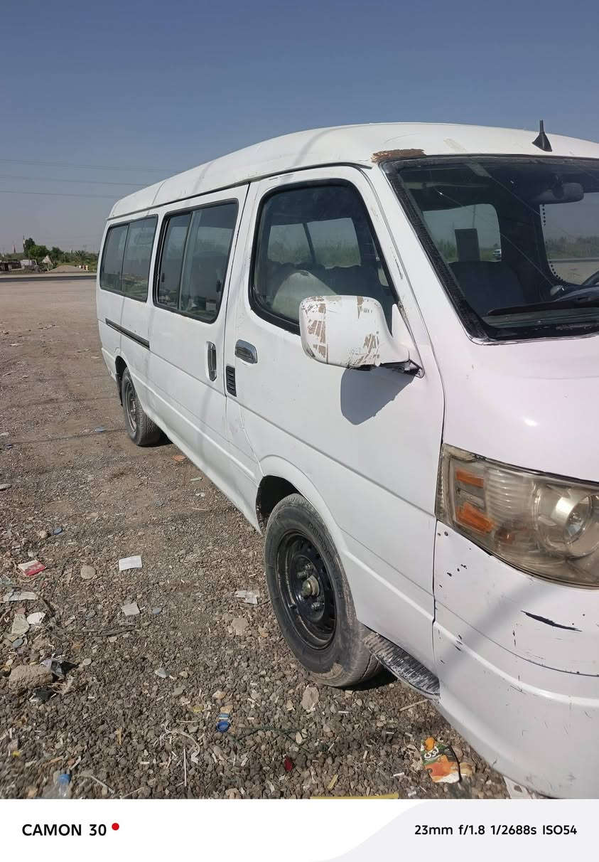 جنبي موصليه
محرك كير اكسل برانكيت كفاله 
سياره جاهزه للعمل وخطوط المدارس 
***********
الشطرة
35
