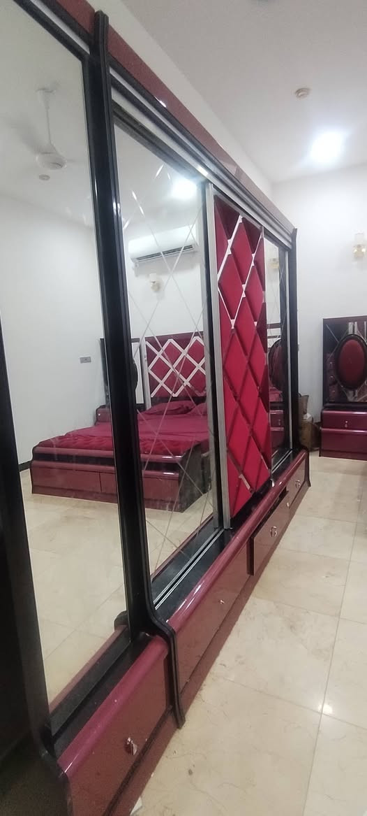 غرفه اخشاب • تركي • نظيفه