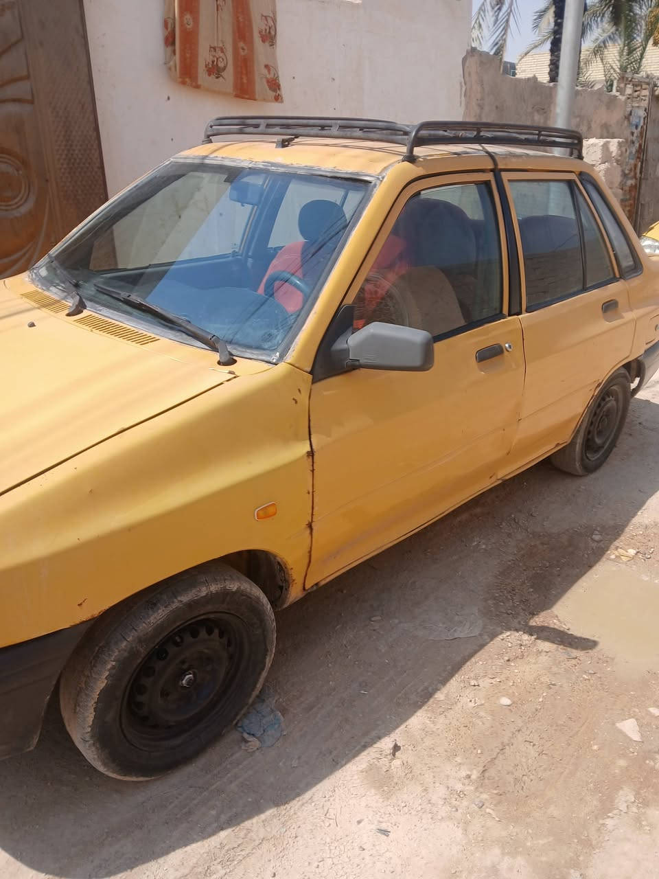 من رخصت مدير الكروب للبيع سايبه مدير ١٢ ترايك زيرو تبريد ويه السويج مكينة بيه خيط بصيط كير مكفول كشر شوفت عينك رقم كربلاء ألماني سعر ١٨ او بها قليل. ***********
