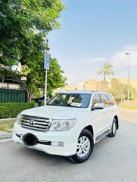 لاندكروز ستيني • ٢٠١١ • رقم بغداد