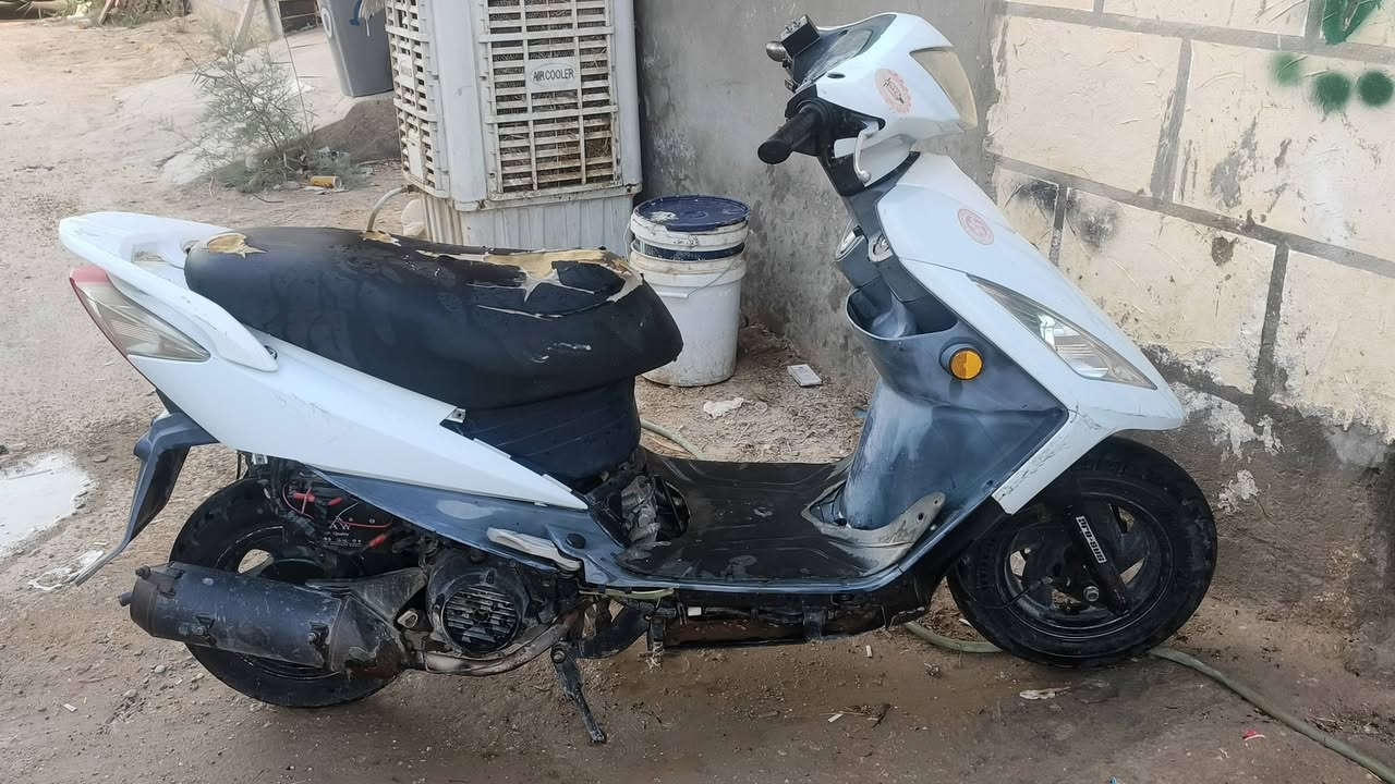 لبيع دراجه مفتوحه مره واحده
سلف وكهربائيات شغاله كل دراجه 
مكاني كربلاء،بل حر 

رقمي***********
 دراجه نضيفه من دعمات 
رايدله ترتيب شويه
 وموجود خاص
