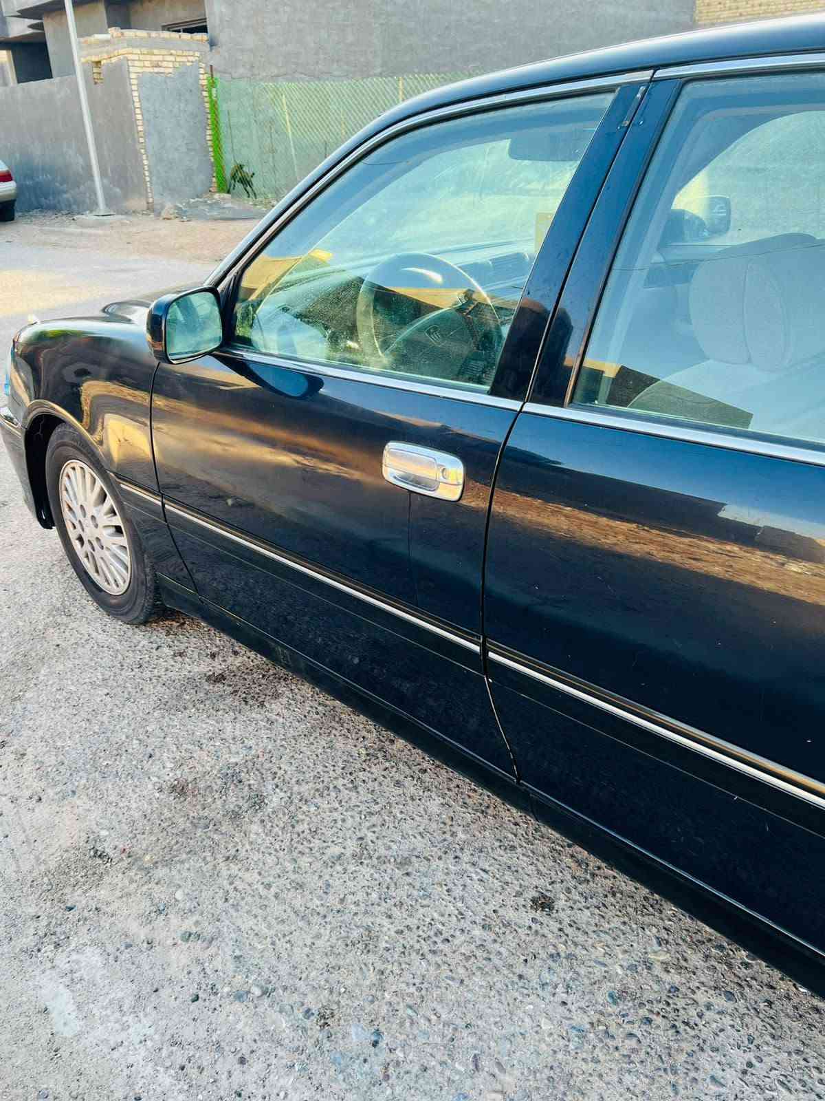 ملكه موديل 2003 كرستال اصل رقم وسنويه طبق شاصي
موصفات الون نلي 4. دكم كشنات كهربائي تحكم ستيرن لايت كرستال زنون مري شفط برده خليفه ثلاجه محرك ديفور الجبير تبريد ثلج تخم تاير سياره جاهزه مكينه وكير وحداديه كفاله سياره نضيفه مال جناي العنوان ميسان 
السعر 28 وبيه مجال ترهم مراوس ملكه وشاهينه
شراي يتصل ***********
