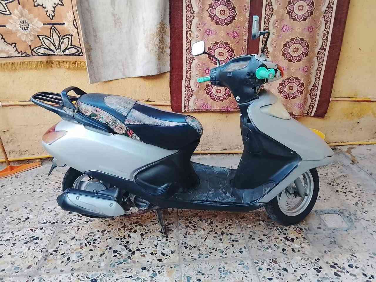 سبيسي • ماليزي • نضيف