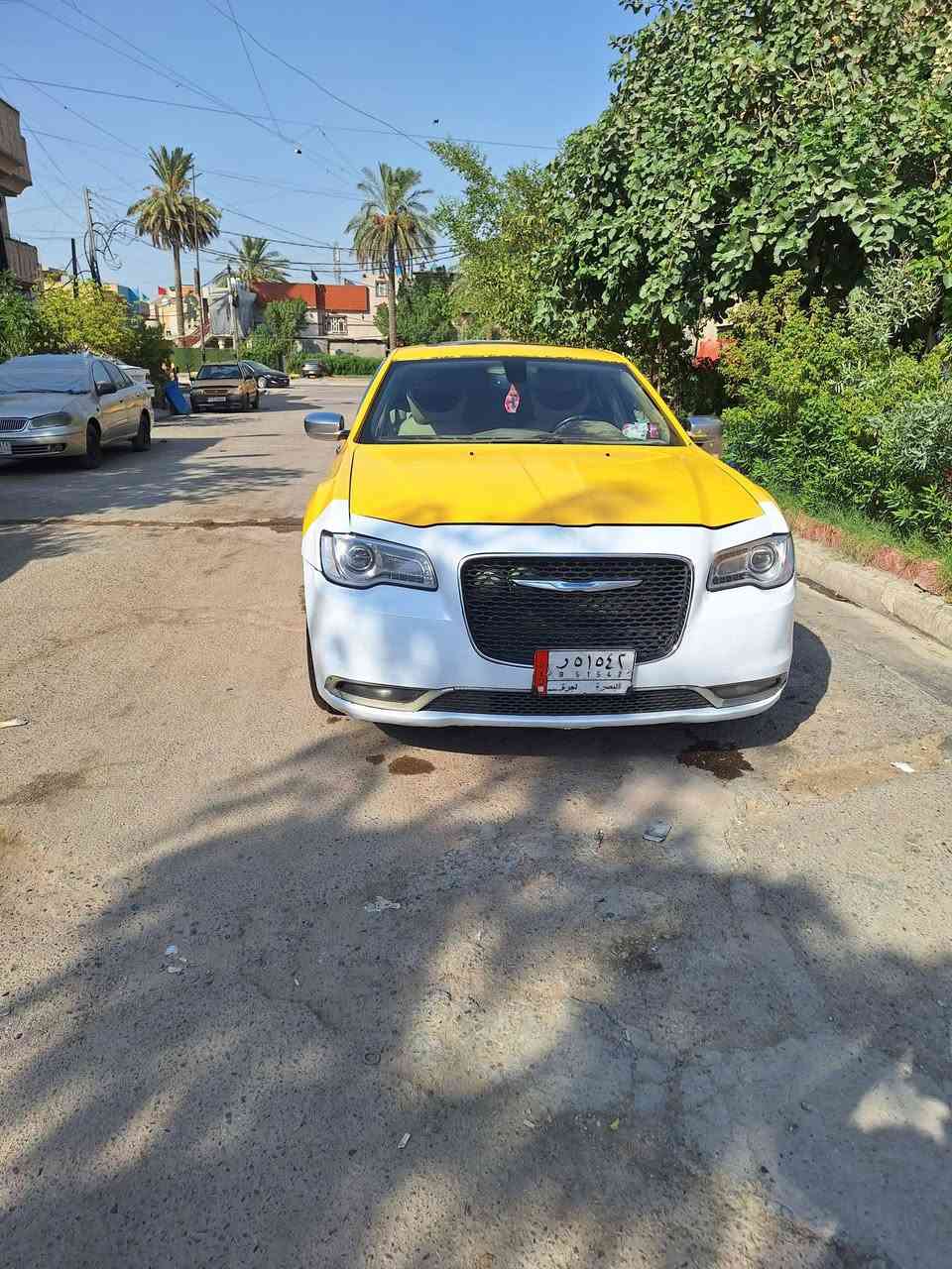 سلام عليكم  اوباما ١١ للبيع كفاله بيها تلحيظات بسيطه مكينه ٥٧٠٠ هيمي كير مكينه مال ١٨ خير من لله  منظومة غاز  خطها بصره بغداد ( السعر 140 )بيها مجال بيع مستعجل السياره بسمي هاذه رقمي ***********
