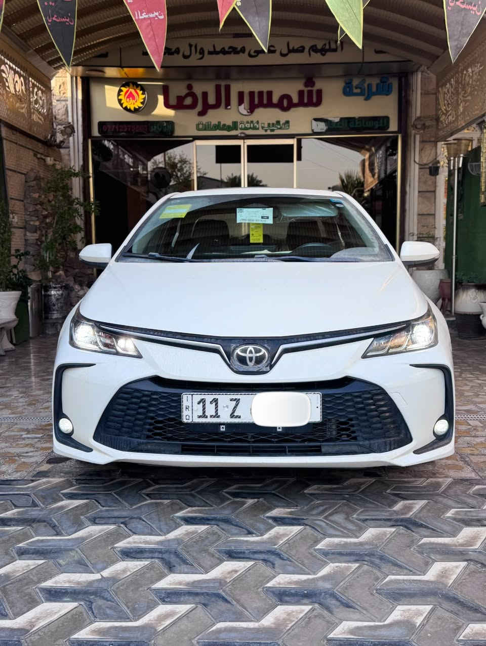 كورلا 2025 هايبرد شكل خليجي علامه سوده HEV
استلم جديد  زيرو بعدهه بترابهه مامغسوله ماشيه 900 كيلو

سنويه بسمي

مواصفات 

مكينه 1800 هايبرد

شحن ذاتي 

سلايت روف فتحه سقف

كراسي جلد 

دركه جلد وحياكه 

رادار أمامي +تحديد مسار 

قياده ذاتيه 

قرائة علامات الطريق المرورية +بصمه تشغيل 

دخول ذكي يدة الباب

هاندر بريك بصمه

أوتو هولد 

بطاين باب حياكه مطرز 

كيجات ديجتل 

شاشه مسجل 

تبريد بيانو 

كامره خلفيه دواره 

كار بلي

تبريد قطعتين 

الايت زنون عالي وناصي 

بروجكتر لد زنون لدصباحي 

نكلايت لد حساس اطارات 

حساس مطر +

حساس لايت داينمك عالي ناصي أوتو 

ايفو مود +مو درايف 

مانع انزلاغ 

تحكم ستيرن كامل معه كروس سرعه 

ايرباك عدد 10 

ويل كب حجم 16 

سياره مكفوله كفاله عامه  السعررررررر 25 مليون وبيهه مجال قليل 

العنوان بغداد هاتف *********** الشراي يتصل لان مامتواجد عل فيس
