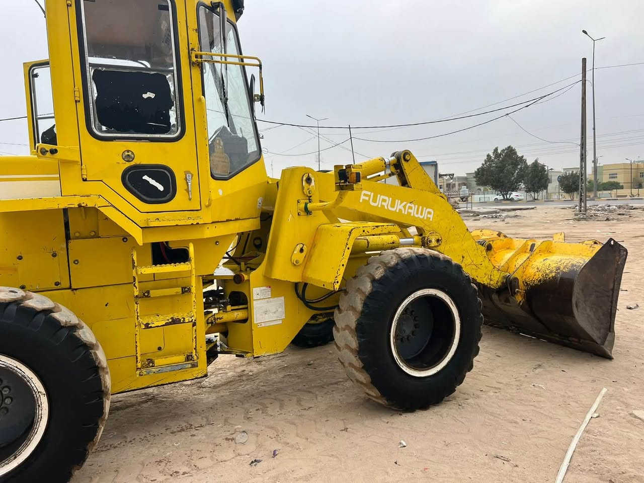 للبيع شفل فوركاوا حجم 65رقم نجف بأسمي محرك ازوزه سوبر كير ومحرك وبمات مكفولات جاهز للعمل مكانه نجف للآتصال ***********
