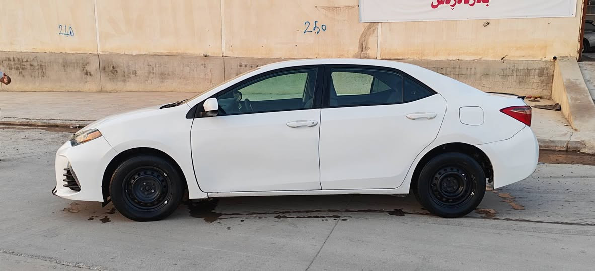 Corolla2017 l امريكي
٦قطعة صبغ   چەمپەکی خەفیف پیشی هەیە گیر و مەکینەی شەرتە نەکرایتوە تەنها ٦٠میل رویشتوە بەردی گزوز شەرت سیارەیکی زۆر توندو تۆلە تەبرید شەرت
٦قطعه صبغ كير محرك شرط محرك مامفتوخ فقط ٦٠مل ماشية حجر كزوز شرط تبريد شرط
سعر ١٠٣ و مجال مكان سيارة قضاء بردةرش
رقم هاتف ***********
*********** أربيل, العراق
