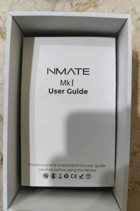 جهاز ايكوس من شركه NMATE 
الوزن: 57 غرام
البطارية: 1500 mAh
جهد البطارية: 3.7V
منفذ الشحن: USB Type-C
مواصفات الإدخال: DC 5V / 1A
الكابل: USB، طوله 500 ملم
أعواد التنظيف: 5
بلد الصنع: الصين
الشركة المصنّعة: Dongguan Mysmok Electric Technology Co., Ltd.
