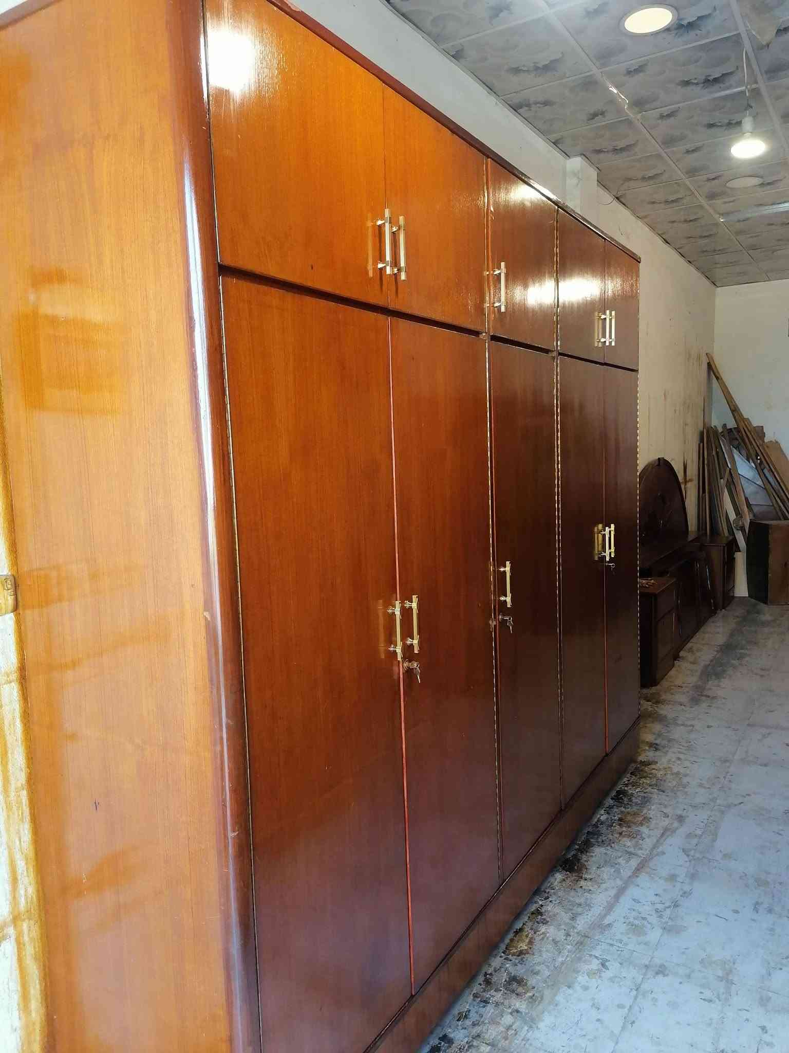 غرفه 5 باب ملحق شغل توكمه درجة أولى حيل حيل ثقيل توصيه معرض ابو حسن حي السكر مقابل ساحه غاز السكر ت *********** مستعدون لشراء غرف النوم والكناتير المستخدم
