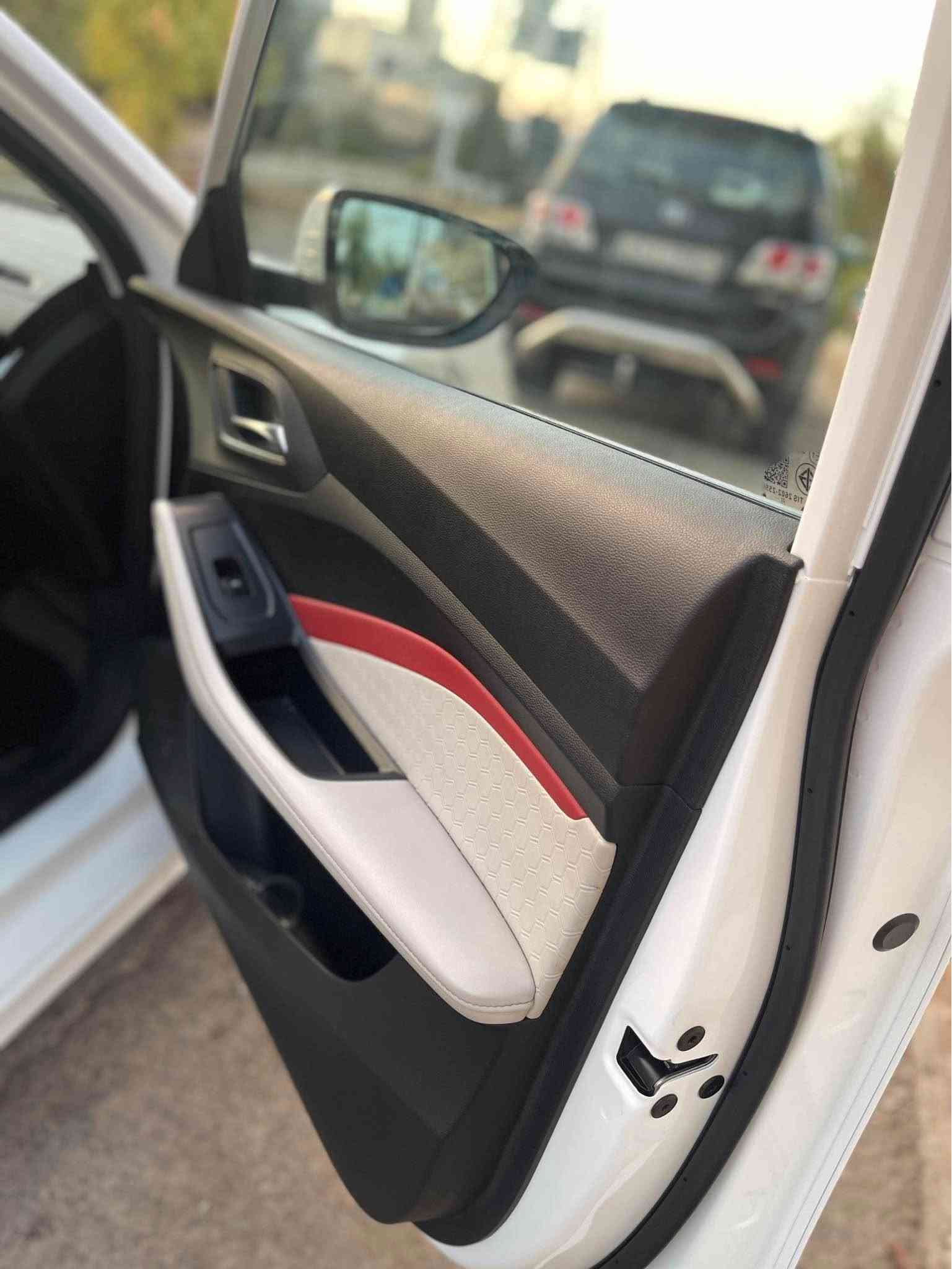 Mg gt 2023
سڵاوی خواتان لێبیت  mg gt ئۆتۆماتیک

خلیجی سفری ئیرەیە💯
دوەم دەستە بەدەست منەوە تەنها ٤٤ هەزار ڕۆشتەوە
سەیارەکە زەمانی شەریکەیە و زەمانی۳ ساڵی ماوە
تازە کاملل سێرڤس کراوە🧿 
ڕەقەم سلێمانیە  سەیارەکە 
مەکینەی مەرخوبە مەکینە ۱٥ تۆربۆ نیە !.
گێرو مەکینەی لۆکە ئیسپانەی بەرنەکەوتوە"
پاتری تازە
تاقم پلاکی تازە
بانصی پێشوو دوای تازە
بەسمەیە ناو سورو بێیجی شەریەکەیە "
لەسەر سەنەویی gt یە
سۆنرەکەیم داناوە 
سەیارەکە کامل گاعیو بەرگەو کوشنی mg تێگیراوە
کاملل سێرڤسی شەریەکەیە ..
هەموو زانیاریەکانم  نوسیوە تکایە تەلەفۆن کەن بۆ خاوەنەکەی من تەنها بۆم بڵاو کردۆتەوە
نرخی 107$ معامەلەیەکی زۆر کەم"
ژمارەی خاوەنەکەیی 
*********** السليمانية, العراق
