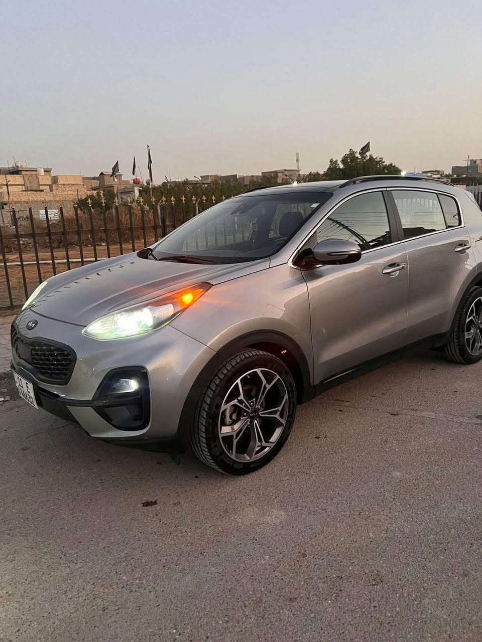 كيا سبورتج 2022 فول الفول
بانوراما/ بصمة/ كشنات جلد /تدفئة بالكشنات/ مري شفط كهربائية وهواي مواصفات
وارد امريكي ماشية 66 الف
صور الحادث بالمنشور
السياره قطعتين صبغ و3 مكانات بارد
السعر المطلوب 158
جديده جديده 
***********
