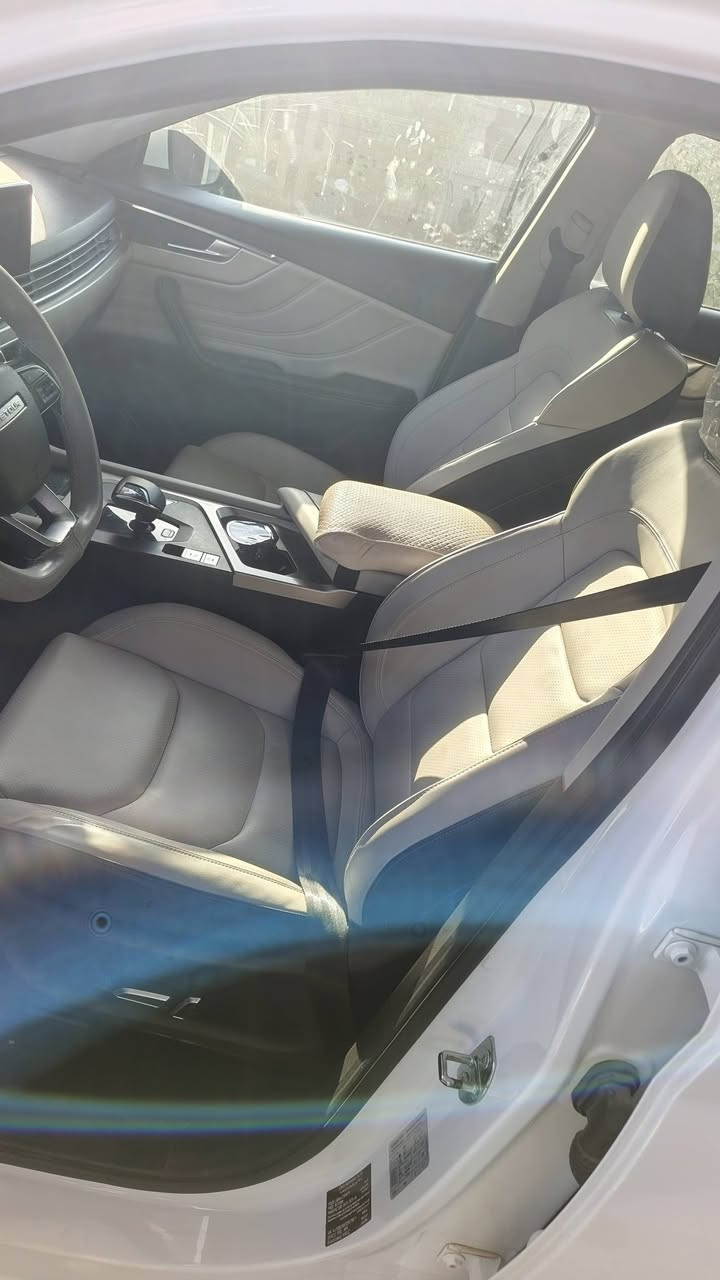 جيتورX70 موديل 2026 ماشيه 29000
حره عنوان السياره نجف رقم بغداد بسمي السعر 23800000 الف عراقي الاتصال ***********
