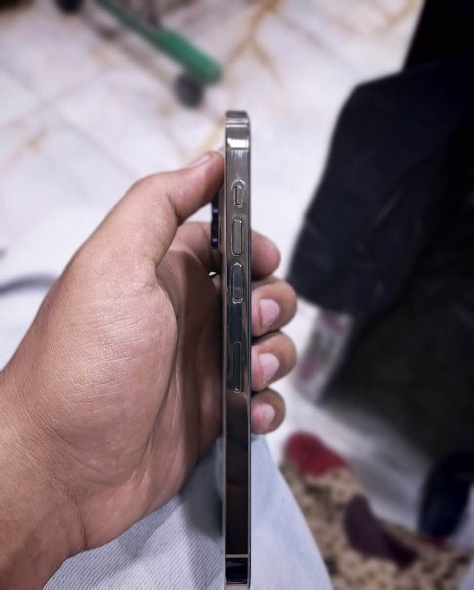 آيفون 14 برو ماكس • ٢٥٦ • بطارية ٩٣٪