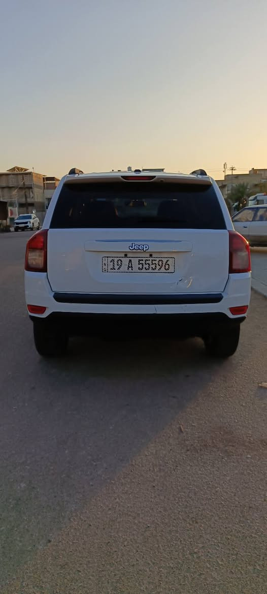 سيارة جيب كومباس (jeep compass )موديل 2016 بحالة نظيفة جداً
مكينة 2400
تخم تاير جديد
فيت بم جديد وباتري وجاهزة حداديات و كهربائيات وتبريد 

وارد امريكي حادث جاملغ جهة السائق حادث بسيط كما موضح في صور الحادث 
 
رقم كربلاء والسعر 105 ومجال بسيط 
للاستفسار والاتصال 
***********
***********
