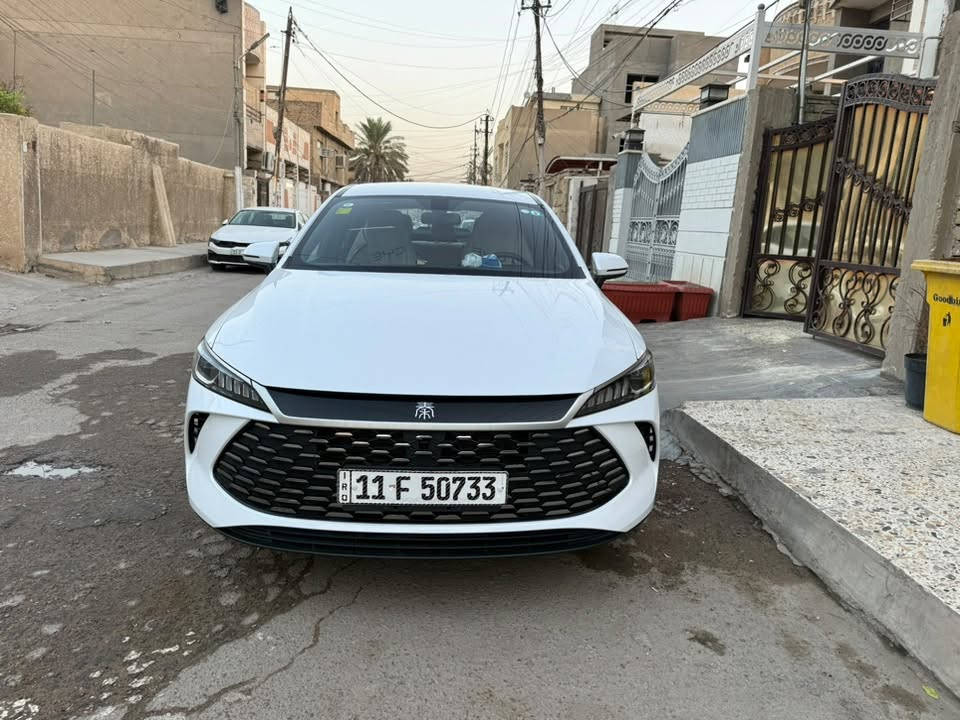 السلام عليكم بي واي دي كن بلاس 
كفاله عامه ماشيه ٦٠٠٠ الف 
السعر ٢١ مليون 
رقم ***********
