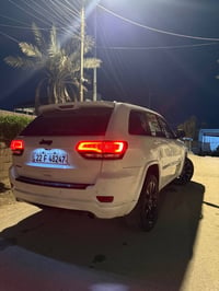 جراند شيروكي • ٢٠١٧ • وارد امريكي
