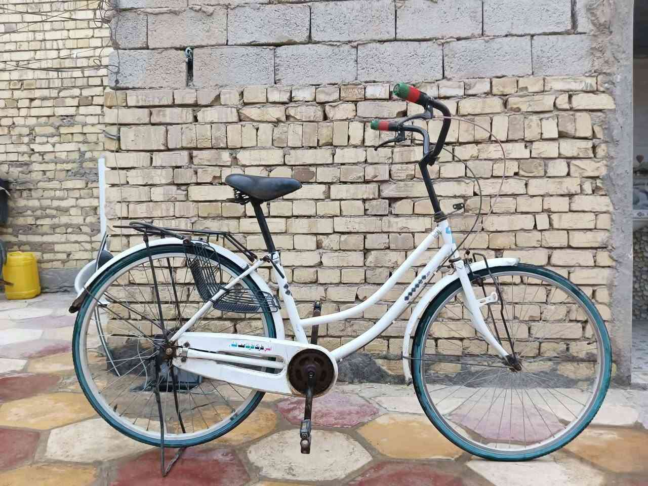 بايسكل ٢٦ • نضيف • بريكات جديده