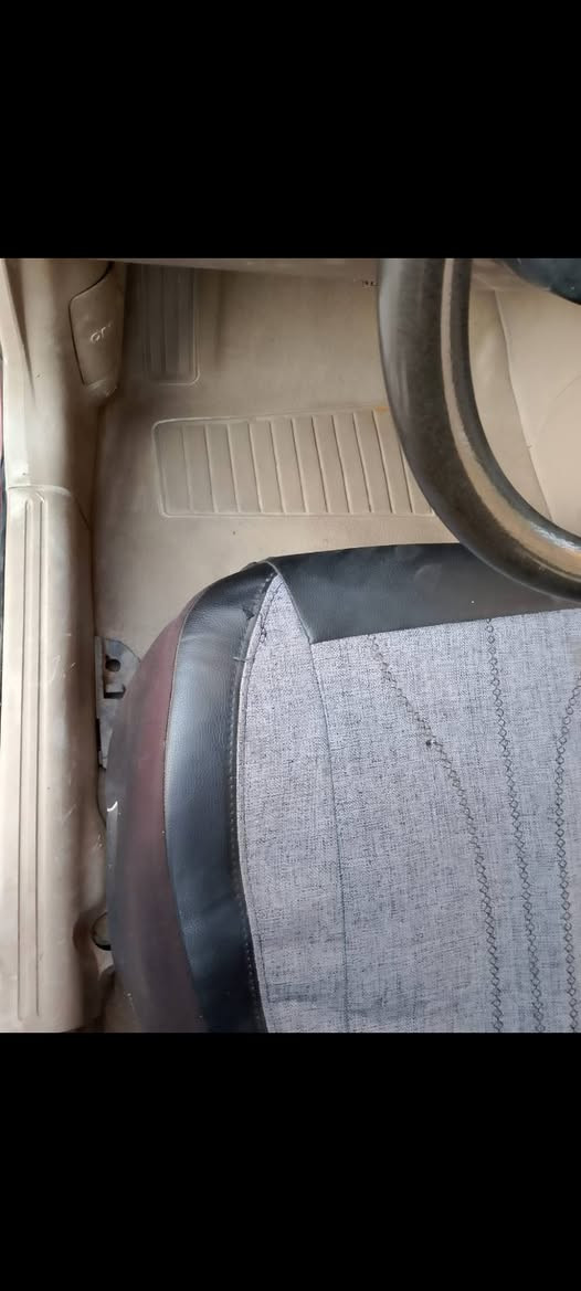 السلام عليكم ورحمة الله وبركاته 
دايو نوبرا موديل 2002
سنوية بأسمي 
كير ومكينة وكهربائيات كفالة 
صبغ بلادي جراد فقط 
السعر. 36
مكان السيارة. بغداد. الدورة 
للأستفسار. ***********. ابو مريم
