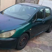 بيجو ٣٠٧ • ٢٠٠٤ • رقم انكليزي