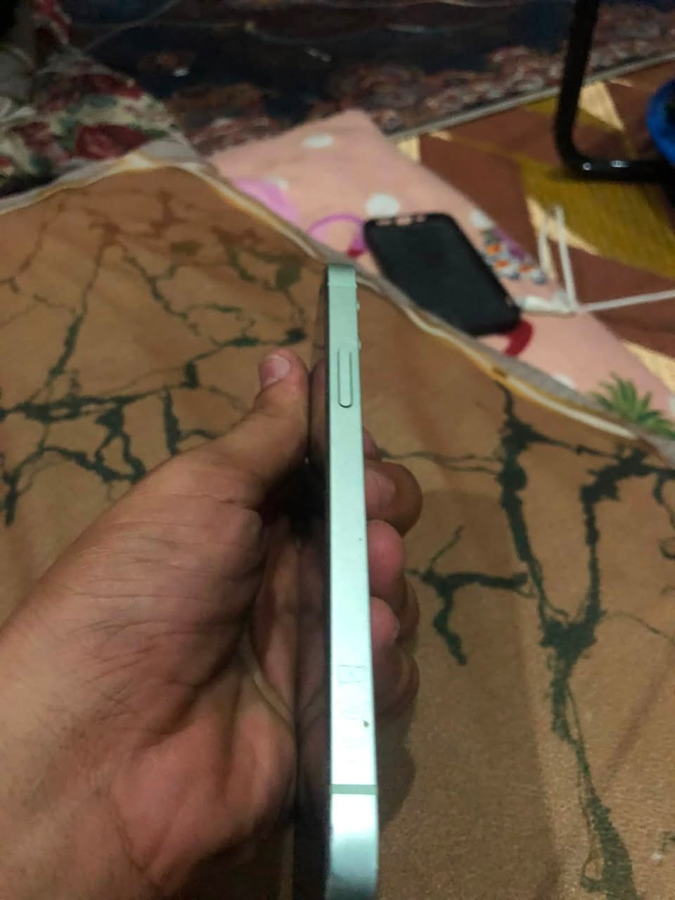 سلام عليكم جهاز 12عادي مكفول كفاله عامه جهاز جديد نضافه ميه بل ميه جهاز خدش ما بي جهاز نضيف كلش 
بطاريه 83
ذاكره 128

وتساب فقط 
***********

تصال ***********

350بي مجال

العنون مدينته صدر الورفلي

