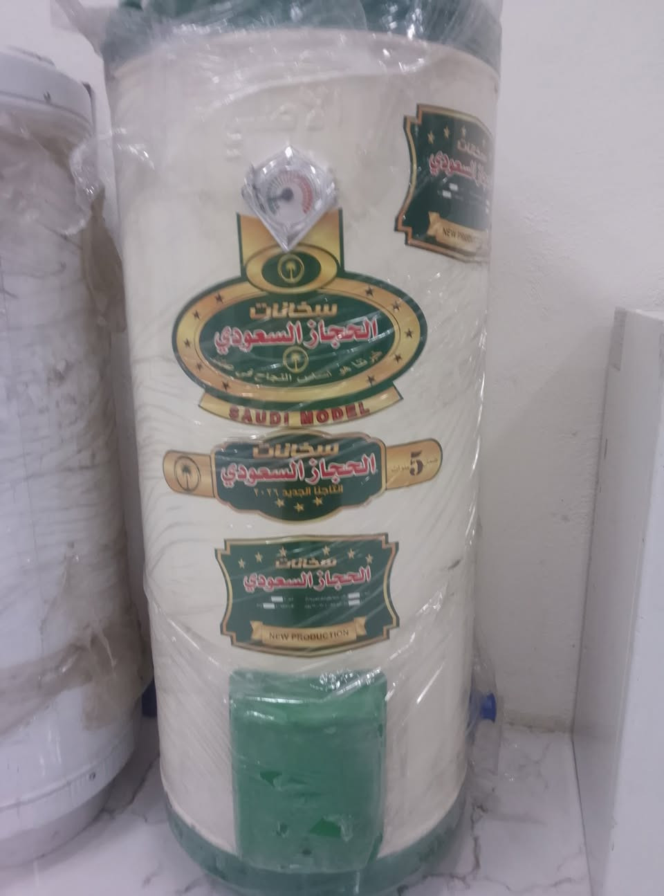 🔥🔥 وصل سخان الحجاز السعودي الأصلي 120 لتر! 🔥🔥

تريد سخان أصلي، عملي وضمانه يطمنك؟
اختيارك هو سخان الحجاز السعودي 120 لتر

✨ المواصفات:
🔹 أصلي مختوم بالكامل
🔹 هيتر أوتماتيك إيطالي 🇮🇹
🔹 ضمان 3 سنوات 🛡️
🔹 جودة وأداء ممتاز للاستخدام اليومي

🚚 والأحلى؟ التوصيل مجاني 
 إلى جميع محافظات العراق 🇮🇶

📩 للطلب والاستفسار راسلنا على الخاص
🔥 الحجاز الأصلي… جودة تستاهل الثقة!
***********
