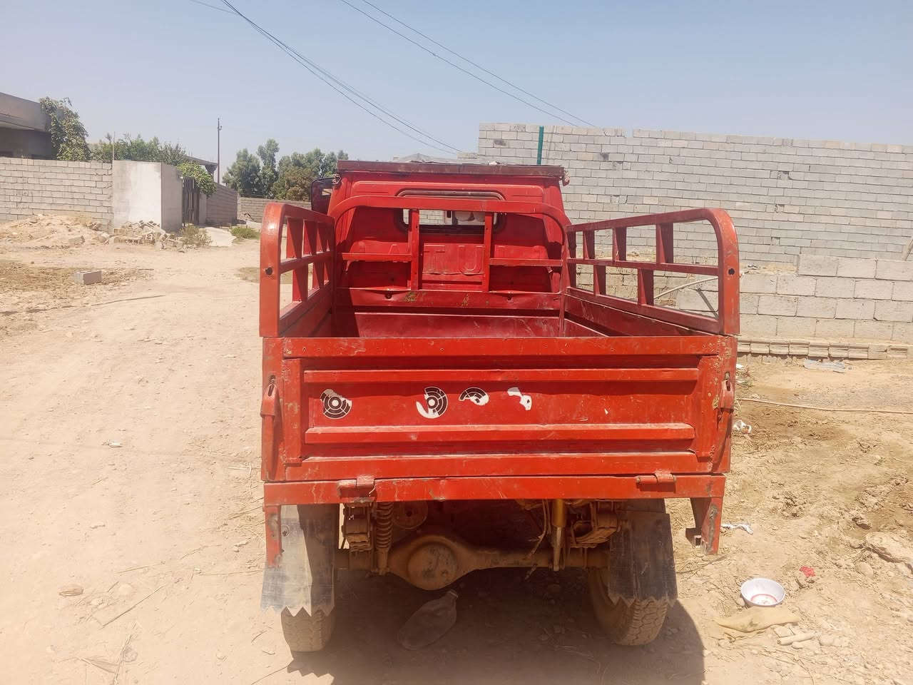 السلام عليكم هاي التكتك اللبيع العنوان كركوك قضاء الحويجة السعر ٧٠٠وبيهه مجال خابر وتدلل *********** ويرهم مراوس بستوته عتياديه
