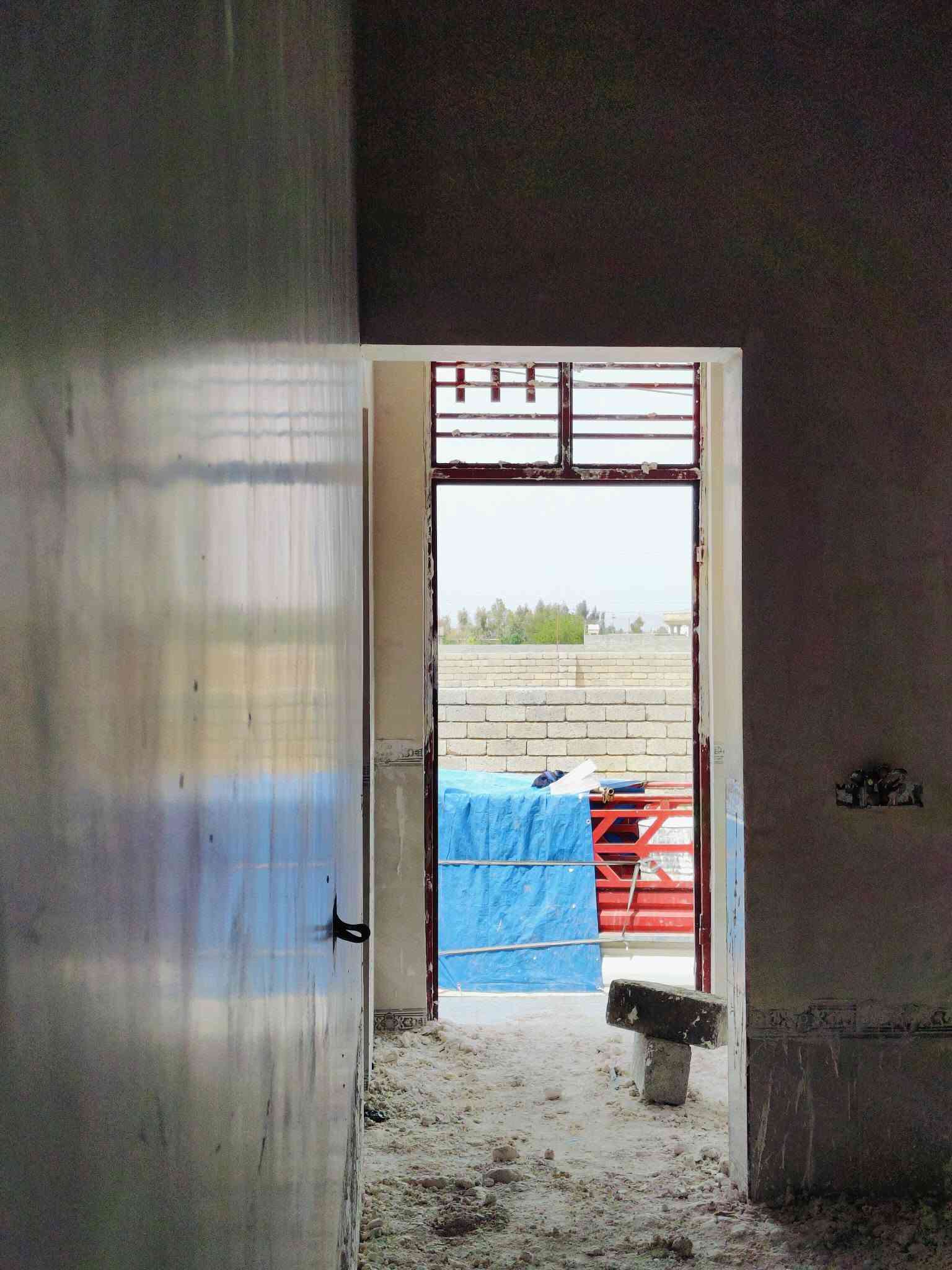 لبخ جص • من الموصل • ٥ عمال