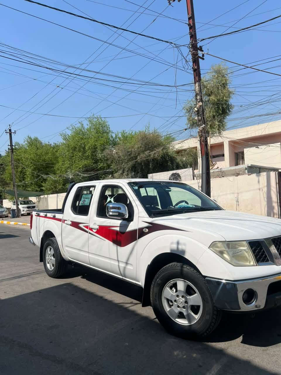 السلام عليكم نيفادا موديل ١٣ ماشيه ٨٠ الف
سياره جديده وبلاديه ومكفوله كير محرك تبريد صدر ومكفوله   
سعر النهائي ١٢٠ كير عادي وتحويل ثاني يوم باسمي وكاله ماسوي اريد تحويل 
***********
