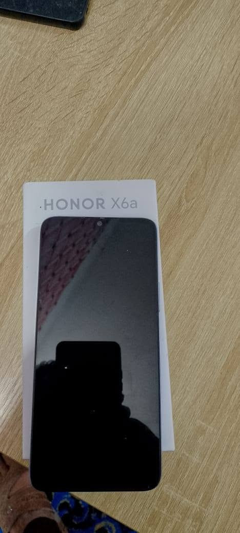 هونر X6a الذاكرة 128 بطارية 5200 السعر خاص او واتساب ***********
