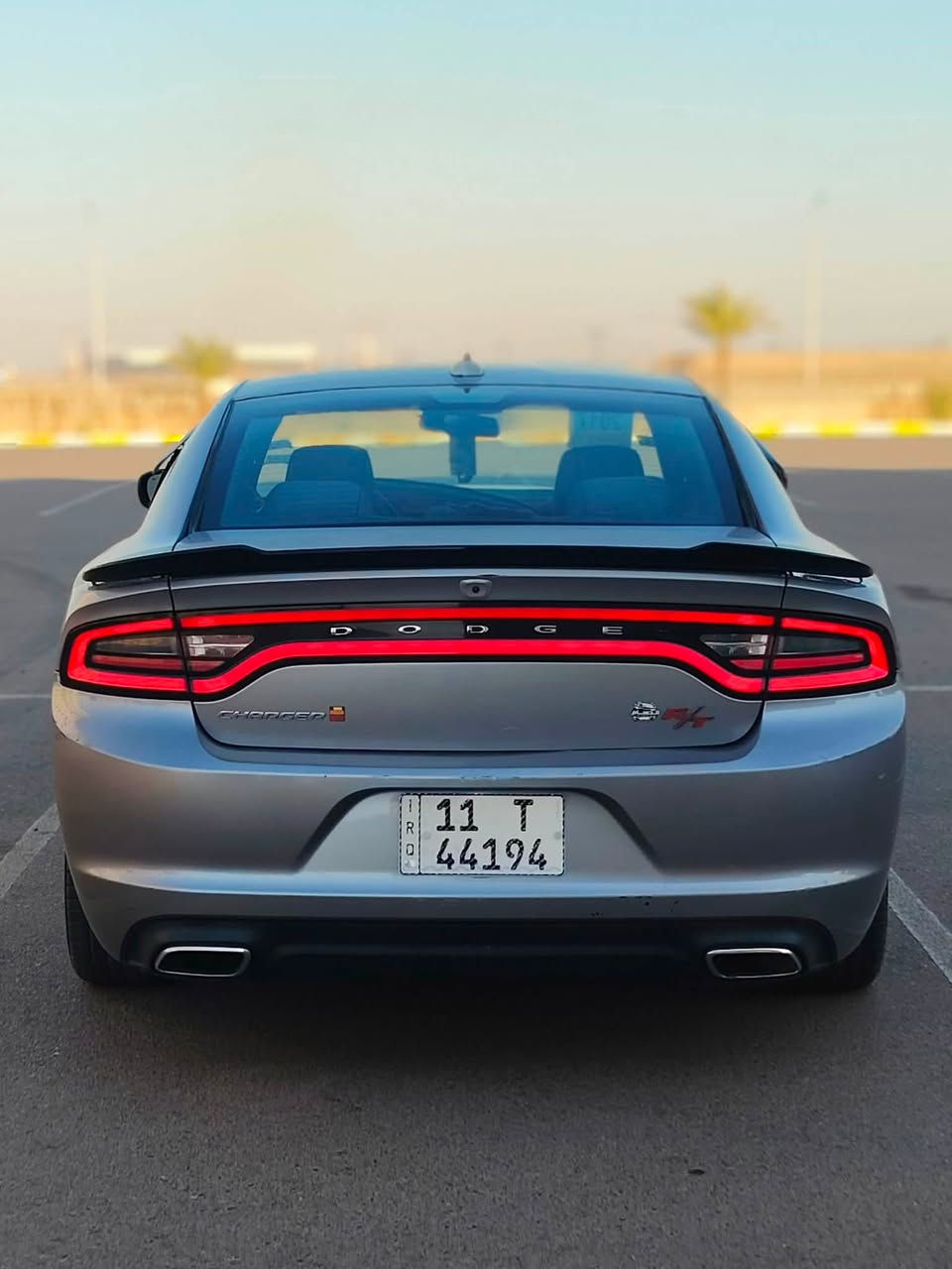 الـسـلام عـلـيـكم
دوج جـارجـر 

موديل : 2017 RT MAX 🦇

محرك : V8 5700

السياره حادثه شخط بلباب والجملغ وبدون اي ايرباك
البنيد محدث  البلادي موجود عندي

الــمــواصــفــات  

.حساسات امامي خلفي

.كشنات شمواه نصف جلد

.داخل اسود ملكي

عليها ترتيب وبرمجات ❗️

.تخم تاير بلجـيـس NITOYO

.منـظومـة غـاز انسه صرف.❗️

.كزوز رعب

.شـوتـه ريـاضي

.بـرمـجـة كامـلـه

.ولـف حـمـاوة ريـسـنـك

.تخم ويل بلجيس

 السياره مسويلهه ادامه كامله لمنظومات الاحتراق وصدرها كلش جديد بسمي اني المستورد على ايدي استخدام شخصي ماشية 107 حقيقي شرط جهاز

 

الـســعـر (162) ورقه وبي مجال بسيط
مكاني بغداد الرصافة آي استفسار 👇

موبايل (***********)
