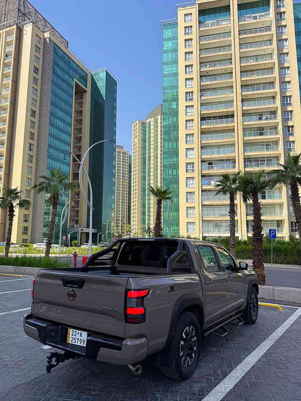 نيسان نافارا • ٢٠٢٣ • ٤٦٠٠٠ كم