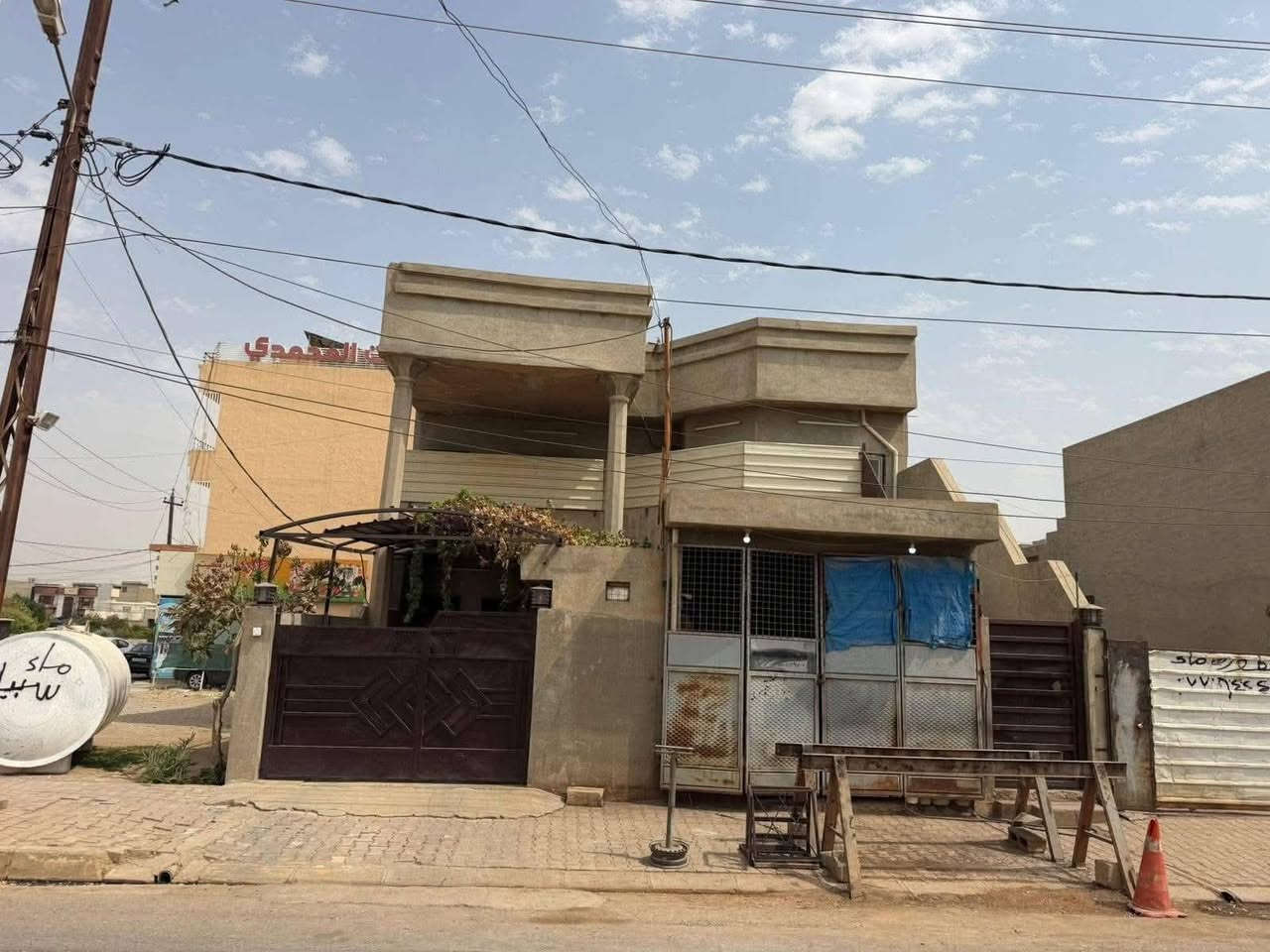 صبغ داخلي وخارجي • ١٠٠متر • أسعار مناسبة