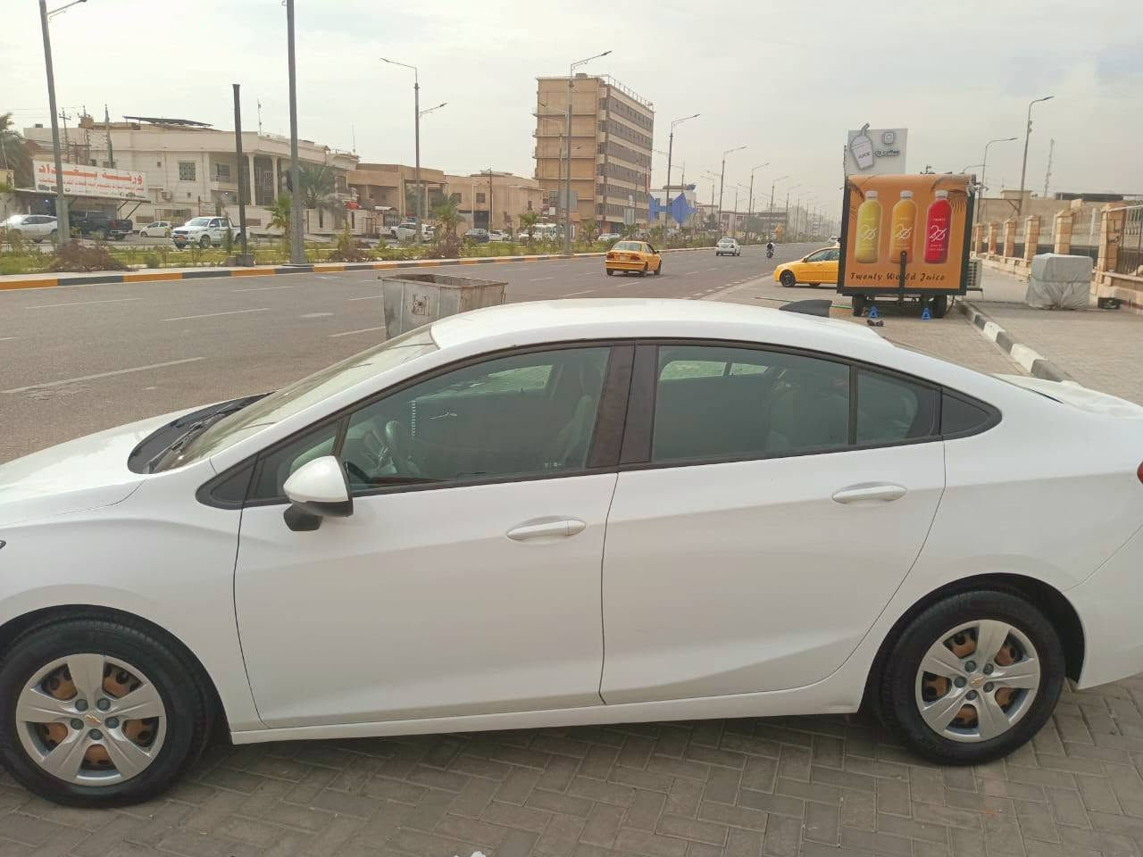السعر  100 وبي مجال 
السلام عليكم  السيارة لبيع  الموديل 20018  شفر كروز وراد امريكي فقط جاملغ امامي جه اليسر لا شاصي ولا لغد ولا بدنه متعوره فقط جاملغ مبدل ومصبوغ   السيارة  بسمي  تحويل  ثاني  يوم  رقم الموبايل  ***********    المكان  بصرة
