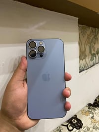 ايفون ١٣ برو ماكس • ٢٥٦ • بطارية ٧٧