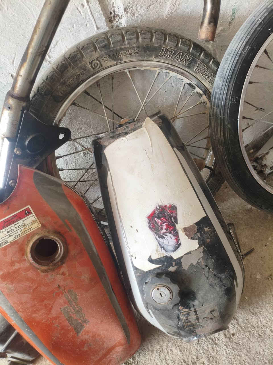 قطع غيار • مستعملة • للبيع