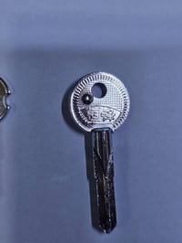مفتاح برينه 🔑 حارث البغدادي للمفاتيح والريمونتات  ومكائن قص المفاتيح ✅...