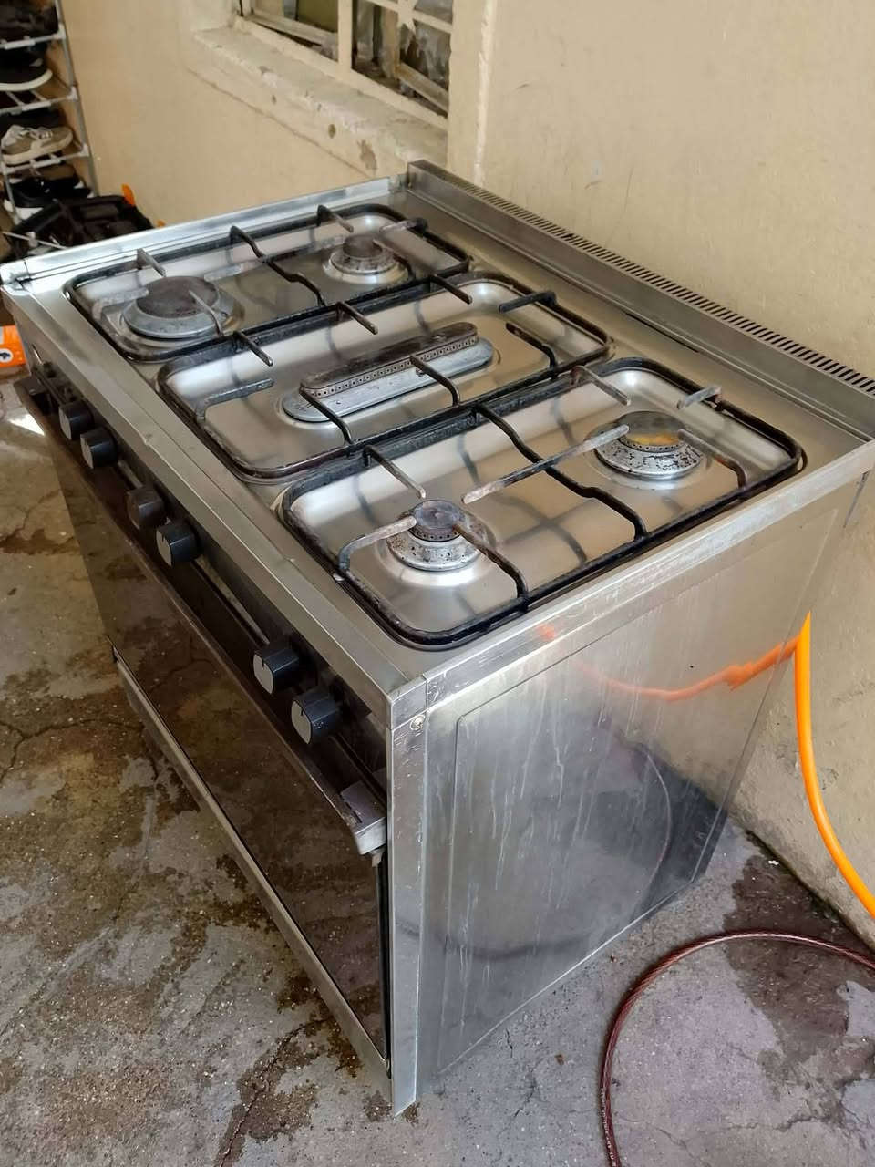 طباخ عشتار سعر 85 عنوان كراج شمال ***********
