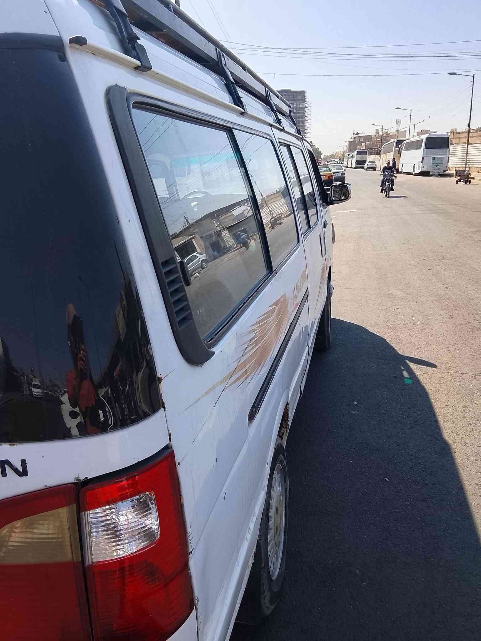 فتون موديل 10 مكينه وكير وكسل خير من الله صدر امامي خلفي جديد باور جديد غرفتها حلوة زوج تاير جديد تحويل مباشر تاخذ صافي سيارة خير من وناعمه مكاني بغداد ***********  السعر 50 وبيها مجال
