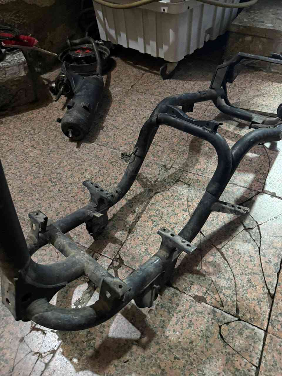 شاصي نظيف مكفول لبيع واتساب ***********
