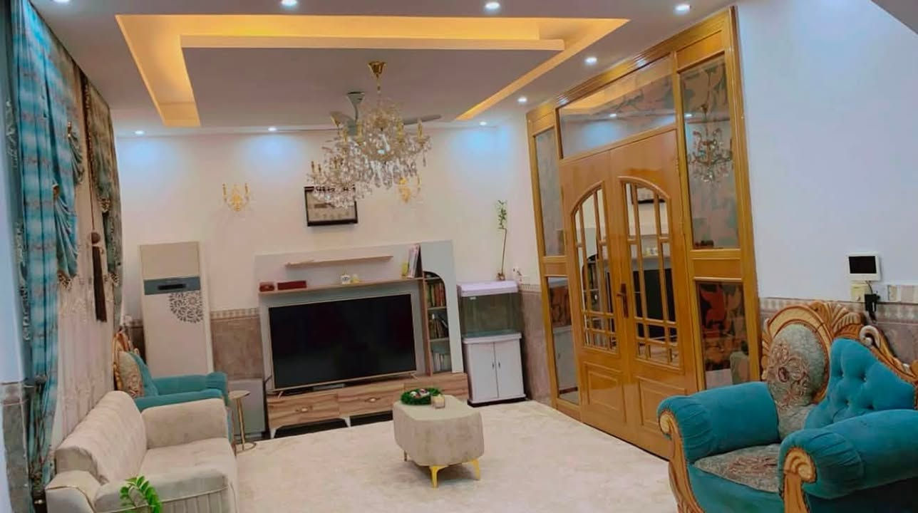 بيت رهن 250 متر  طابقين بالصمود موقع مميز 🔥

4 غرف نوم ( ينرهن بالطابو ) مبلغ الرهن 80 مليون قفل مدة سنتين وقابل للتجديد 

***********
