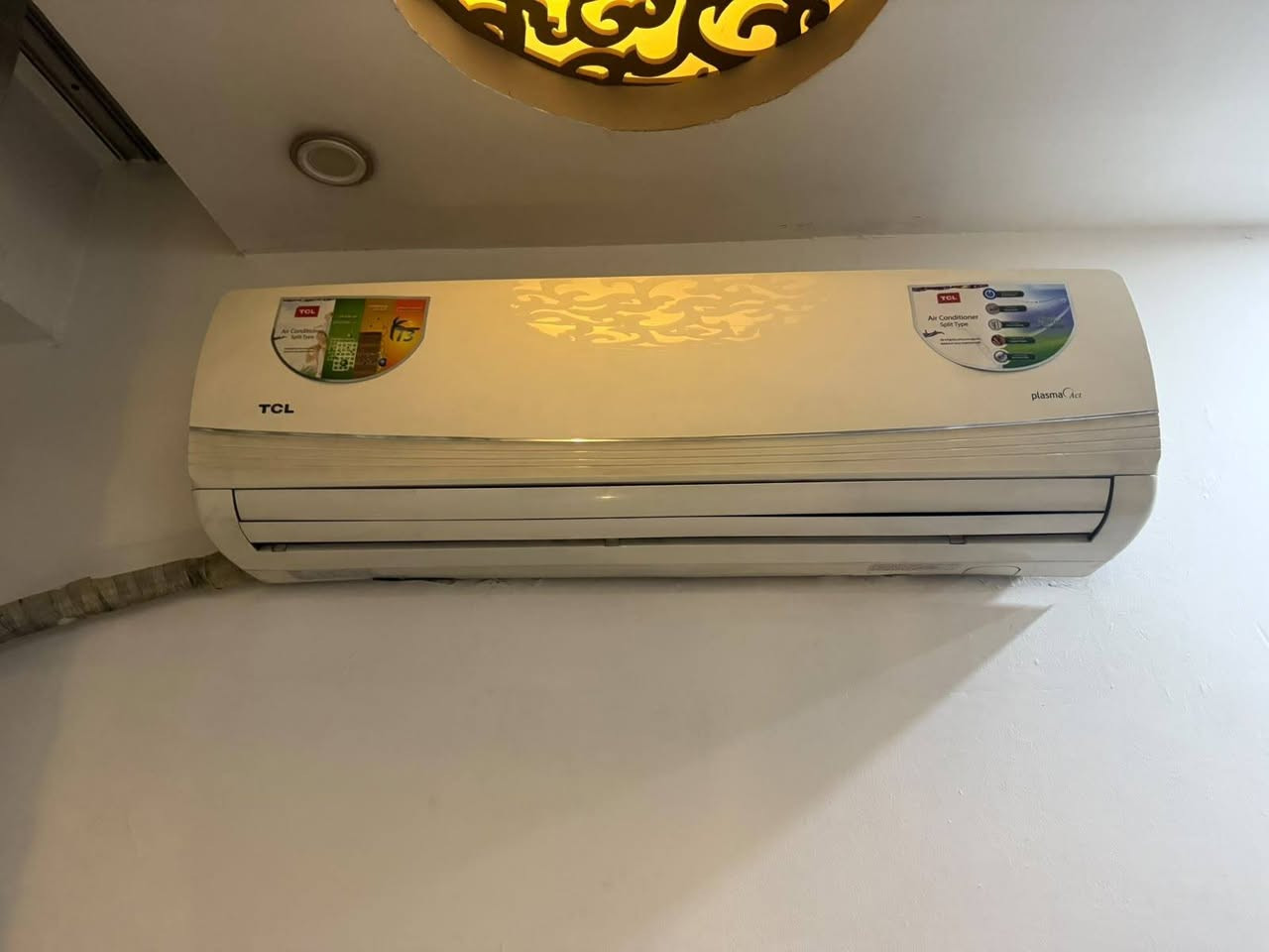 للبيع سبالت عدد 3
اخو جديد
2طن

شعر. علئ فحص اذا مو ثلج. عوفه 

سعر واحد 450قفل
مكان شعب

تواصل ***********
