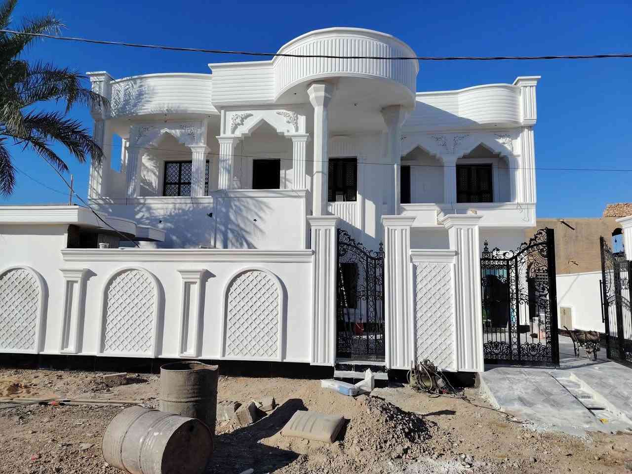 بسم الله وعلى بركة الله خلفه وجهات فوم تركي  سيراميك بورسلين شغل درجه أولى ***********
