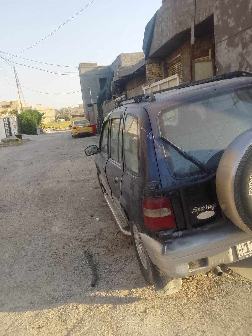 السلام عليكم 
كيه سبورتاج موديل 95باسمي سنويه جديده لل2030
سياره يعوزه ترتيب 
طافيه  يعوزه ادامه. نوزلات بلكات اني مالي خلك اصلح تاركه والله صارلي أكثر من شهر 
تايراته نضاف محركه شرط  تبريده شغال صدره نضيف غرفته حلوه 
كهرباىياته شغاله  سياره يعوزه واحد يرتبه 
محركه بلادي 
لا تخابرني وتكلي شبيه مابيه
***********
