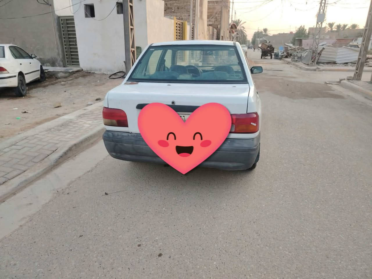 بلا صبغ • بلا تبديل • ٢٠١١