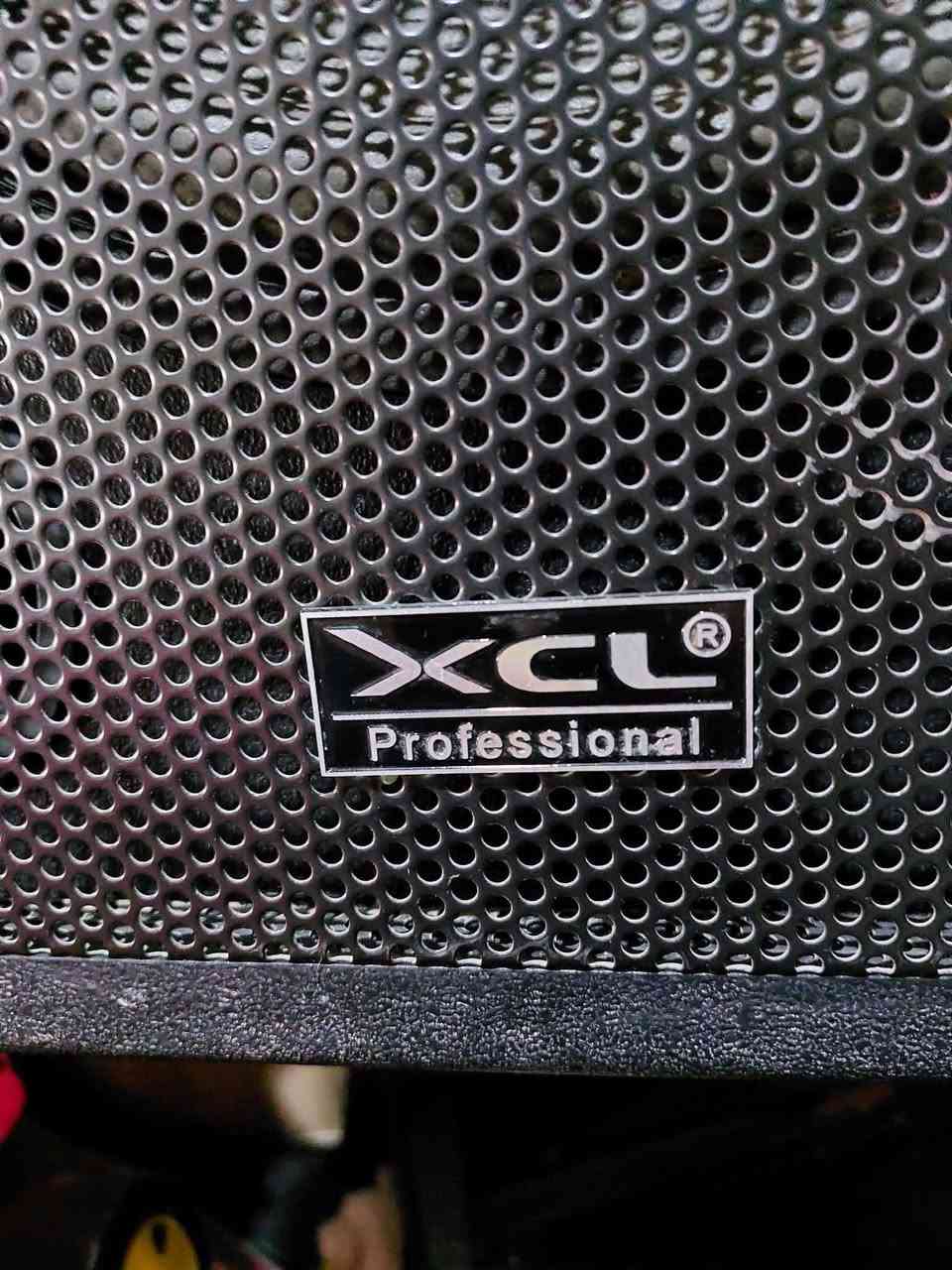 ئەم دوو موکەبەرە بۆفرۆشتن
براند: XCL Professional 

​توانا: 80W - 500W (دەنگێکی زۆر بەهێز، پاک و بێ کێشە)

​مەودای دەنگ: 100Hz - 16KHz

​تایبەتمەندی: گونجاوە بۆ ئاهەنگ، دیجی (DJ)، هۆڵ، یان سیستەمی دەنگی ماڵەوە.

​​زۆر پاکە و لەسەر شەرت و تاقیکردنەوە دەدرێت، هەیکەلی زۆر قایم و بەهێزە.

​📍 شوێن: سلێمانی 

💰 نرخ: 150هەزار

