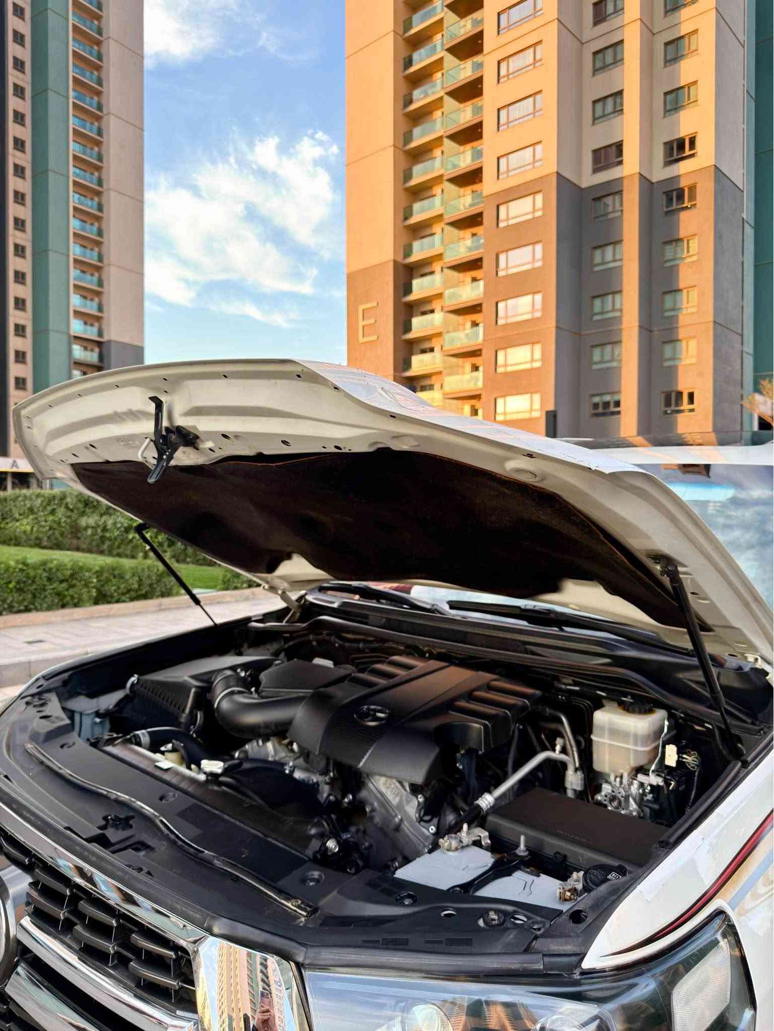 ‏Land cruiser GXR  2017     V6  92,000km‏

لاندكروزر 2017  ساز باب أول وايديشن  بشرط فحس شريكة 
‏‎ملاحظە : الاخوان رجائن بس بیع نقد بدون مراوس📌
أخت زيرو بل كارتون 📦📦
‏‎لاندکروزر 2017  SAS 
‏‎💎محرک 6 سلندر 
‏‎⌛️ماشي 92,000 ألف
‏‎💎 بسمطين  +سماعة بيلادي +فرشات بيلادي مجوود 

‏‎💎 مكفولة كفالة عامة من الدعامية إلى الدعامية
‏‎ 💎 بدون صبخ .بدون بارد  ،بدون رصعات ،بدون حتى شخط
‏‎دعاميات هم بدون صبغ ،رمل مابي ،لحية بدون صبخ ..بقية كلها بشرط

‏‎🧬فول فول مواصفات
‏‎شاشة كبير لمس 5 كاميرا حاسة رادارات
‏‎كاميرات 3 شاشات سيلاد فتحة سقف 
‏‎كشن جلد كشن كاراباي شحن موبایل  8 اريباك تبريد مركزية
‏‎بصمة تشغيل عن بعد باب جاك سلاجة ليد زينون 
‏‎تحكمات ستيرن دبل فوليوم فورويل هوك
‏‎سيارة بها 2 بصمة من شركة جديد جدأ 
‏‎سيـارة عل نظافتها احسبها صفر زيرو

💎 تخم تاير دنلوب الاصلي

‏‎ 💎محرك كير بشرط مامفتوح
‏‎سيارة حيل نظيفة كلشي عل بلاد لوك
‏‎سنوية زنكة كلشي جديد مدفوع لـ2031
‏‎باسمي السنوية بشرط تحويل و خرامة 
‏‎سيارة مابيـها دينار مصرف كامل من كل نواحي

‎‏‎♻️نفسي يوم /تحويل و وكالة حاظر
‏‎📍مكانك /داخل سليماني

‏‎💵 سعر 438$ 
‏‎☎️موبايل/ *********** السليمانية, العراق
