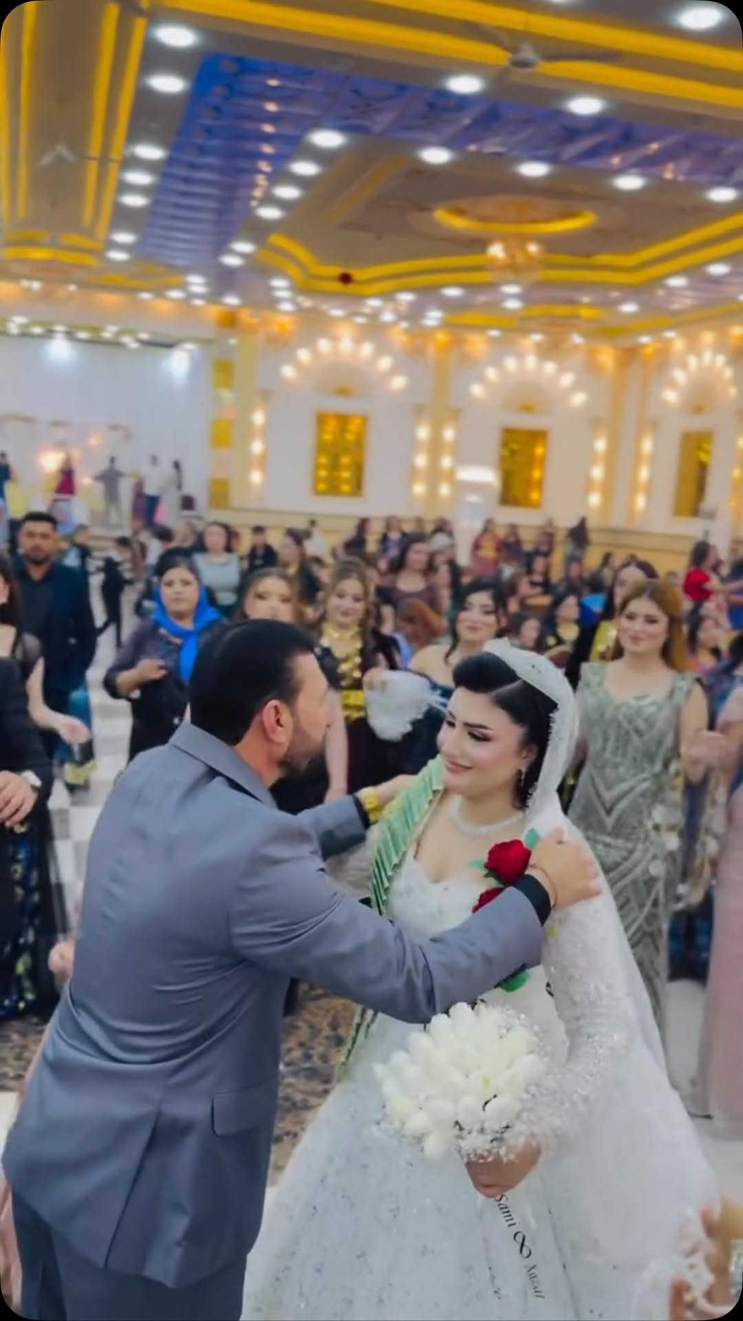 فستان زفاف • عروس • دهوك