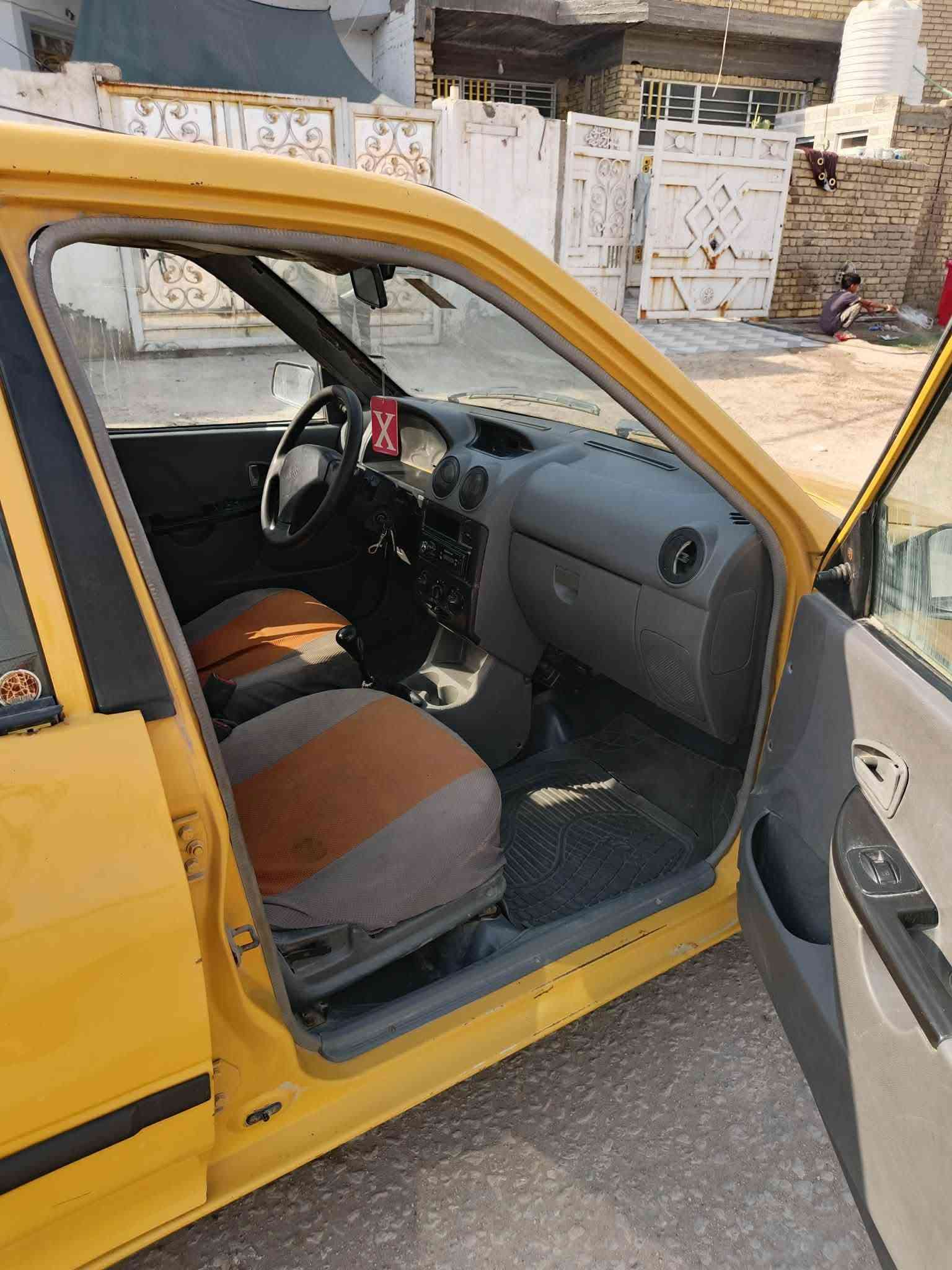 سايبا موديل موديل 12 رقم بغداد انكليزي مالكه جيراني شرط تحويل
مصفره هيئة وغرامات سنويه ل27
مكينه كير مكفولات شرط حداديه جديده
مكفوله من الضربه والتبديل شواصي جدد
كهربائيات كلها شغاله ترايك وين يعجبك سياره ماشغل
مكاني بابل القاسم السعر 22 وبيها مجال 
***********
