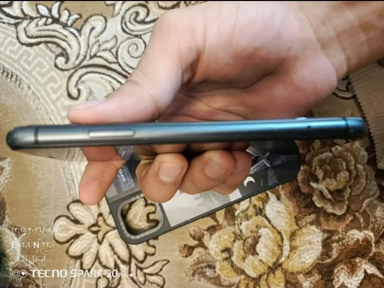 ا الله سلام عليكم iPhone 11 عادي نبدل شاشة وبطارية نوعية زينة ذاكر الجهاز 64 بطاريتي تقرأ 99 بس بالحاسبه تقرأ 100 مكاني نجف شارع المطار الجديد خلف جوهرة العرب الرقم الهاتف *********** سعرة  وش عندك مراوس نزلي
